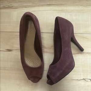 Rockport Purple Heels Classic Peep Toe size 6.5